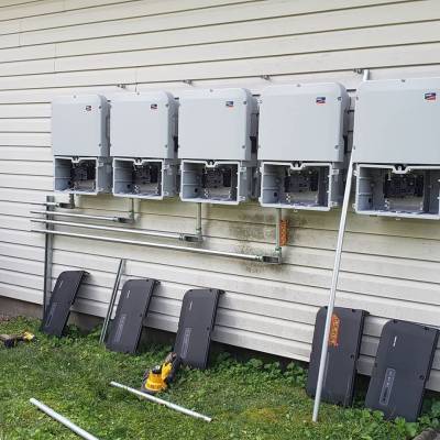 judy-place-invertor-rack